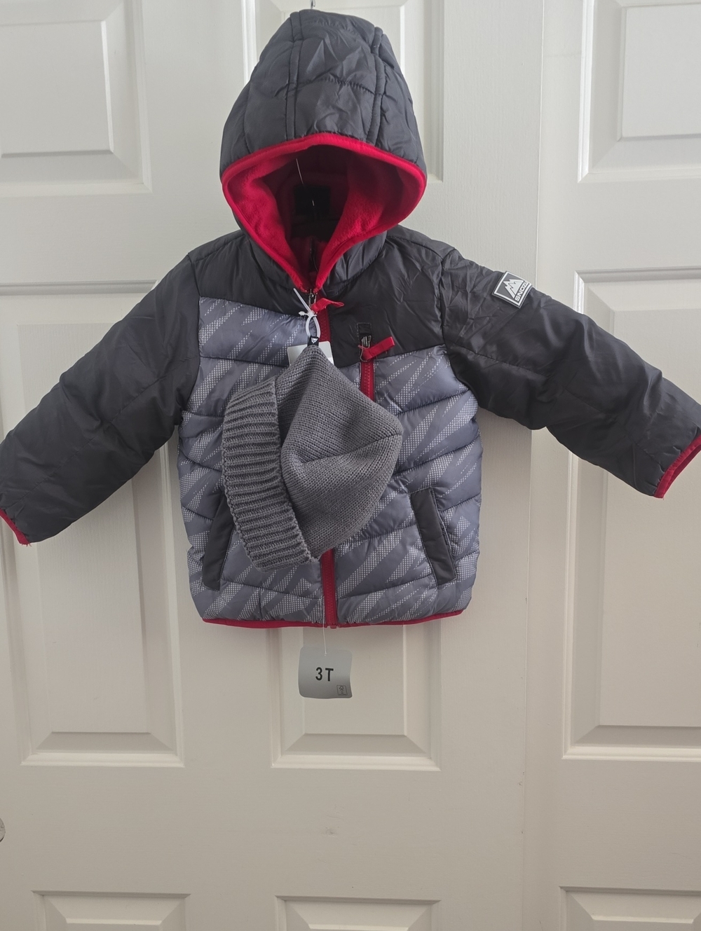 Snozu Gray and Red Puffer Jacket with Hood